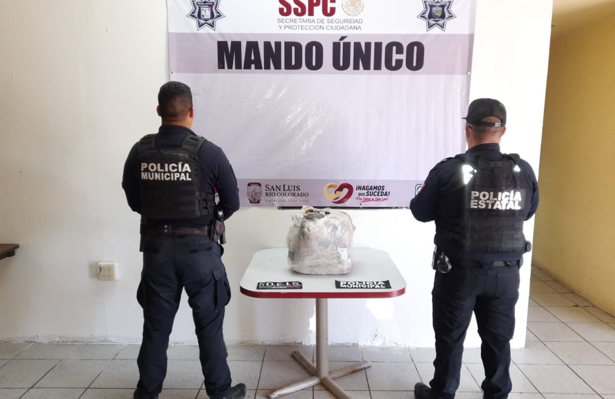 Aseguran droga al interior de vehículo abandonado en el Valle