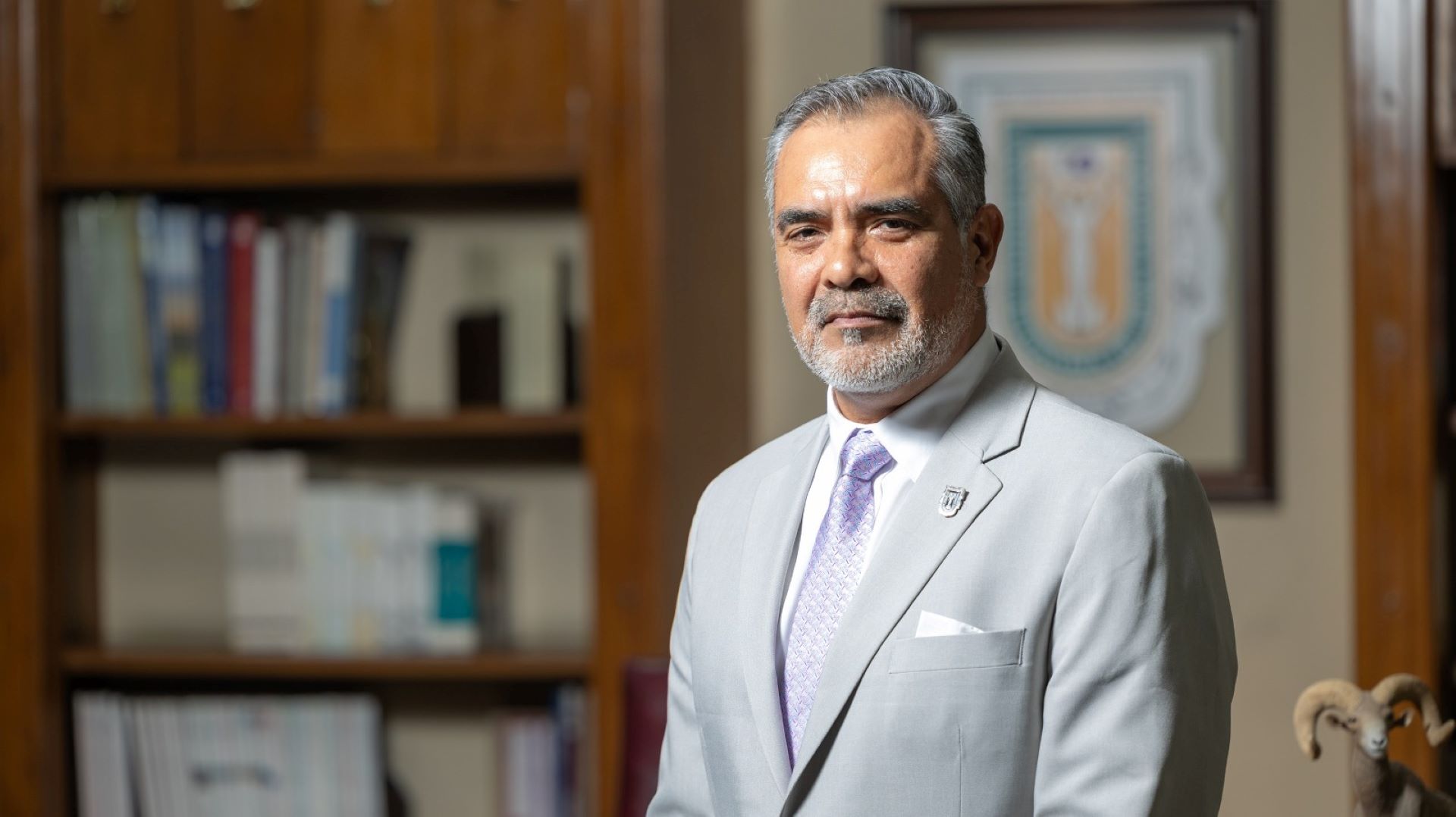 Designan al doctor Carlos Barboza como primer Defensor de los Derechos Universitarios de la UABC