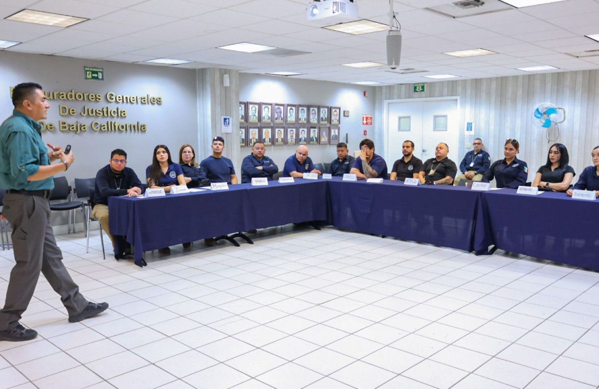 Elementos de la Agencia Estatal de Investigación  (AEI) se fortalecen a través de la impartición del curso “Uso de la Fuerza”
