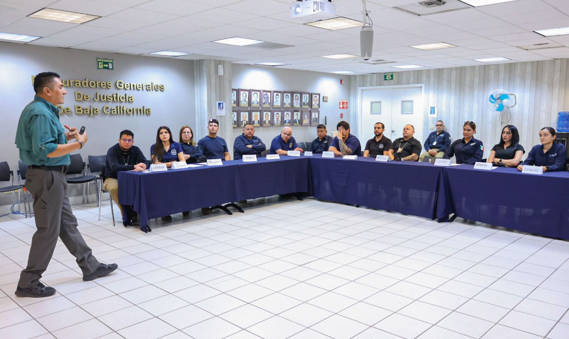 Elementos de la Agencia Estatal de Investigación  (AEI) se fortalecen a través de la impartición del curso “Uso de la Fuerza”