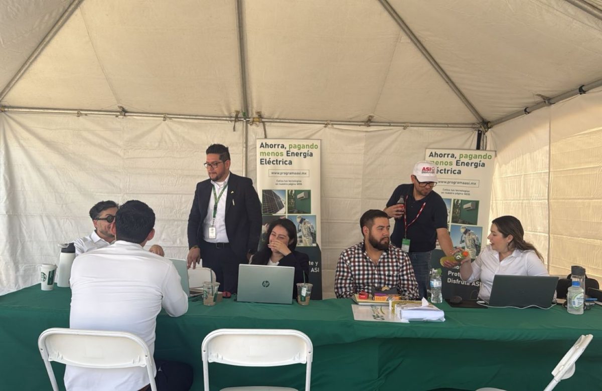 CFE instala módulos de atención a la ciudadanía