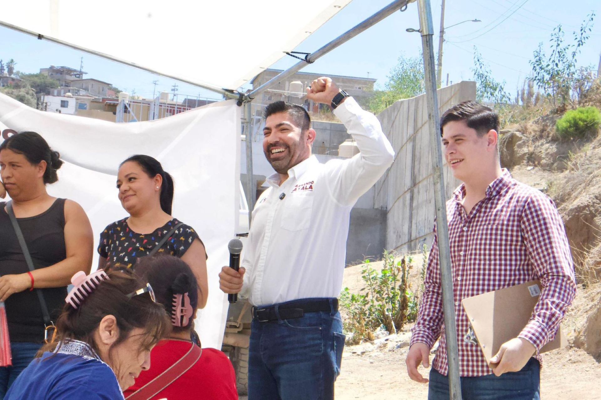 Participa Armando Ayala en la instalación del Comité de Defensa de la Transformación en Ensenada
