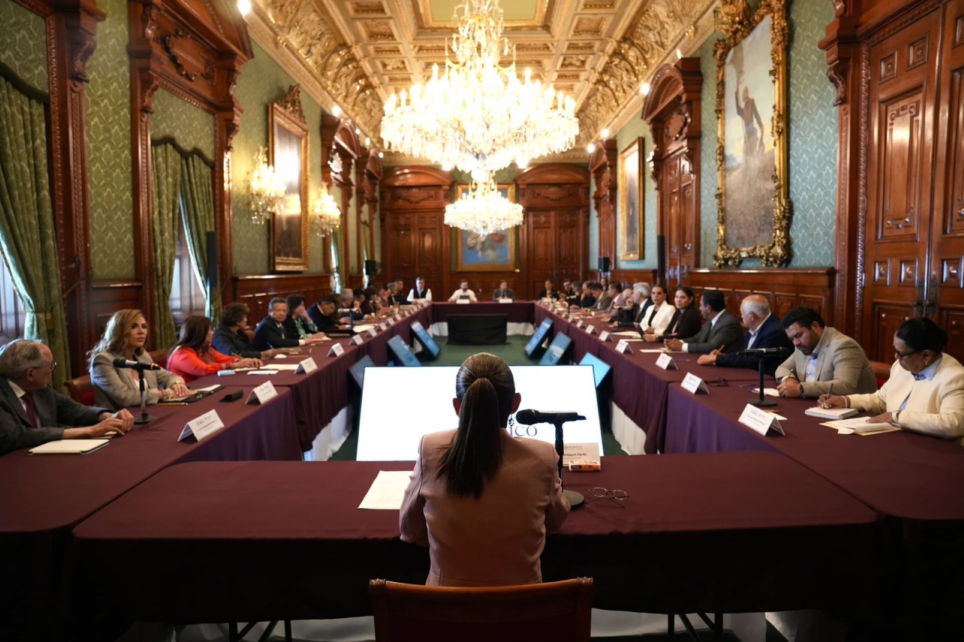 Continúa consolidación del IMSS Bienestar en BC; Gobernadora Marina del Pilar se reúne con la presidenta Claudia Sheinbaum