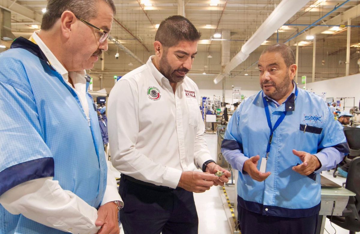 Reconoce Armando Ayala a SMK Electrónica como ejemplo de innovación y desarrollo económico en BC