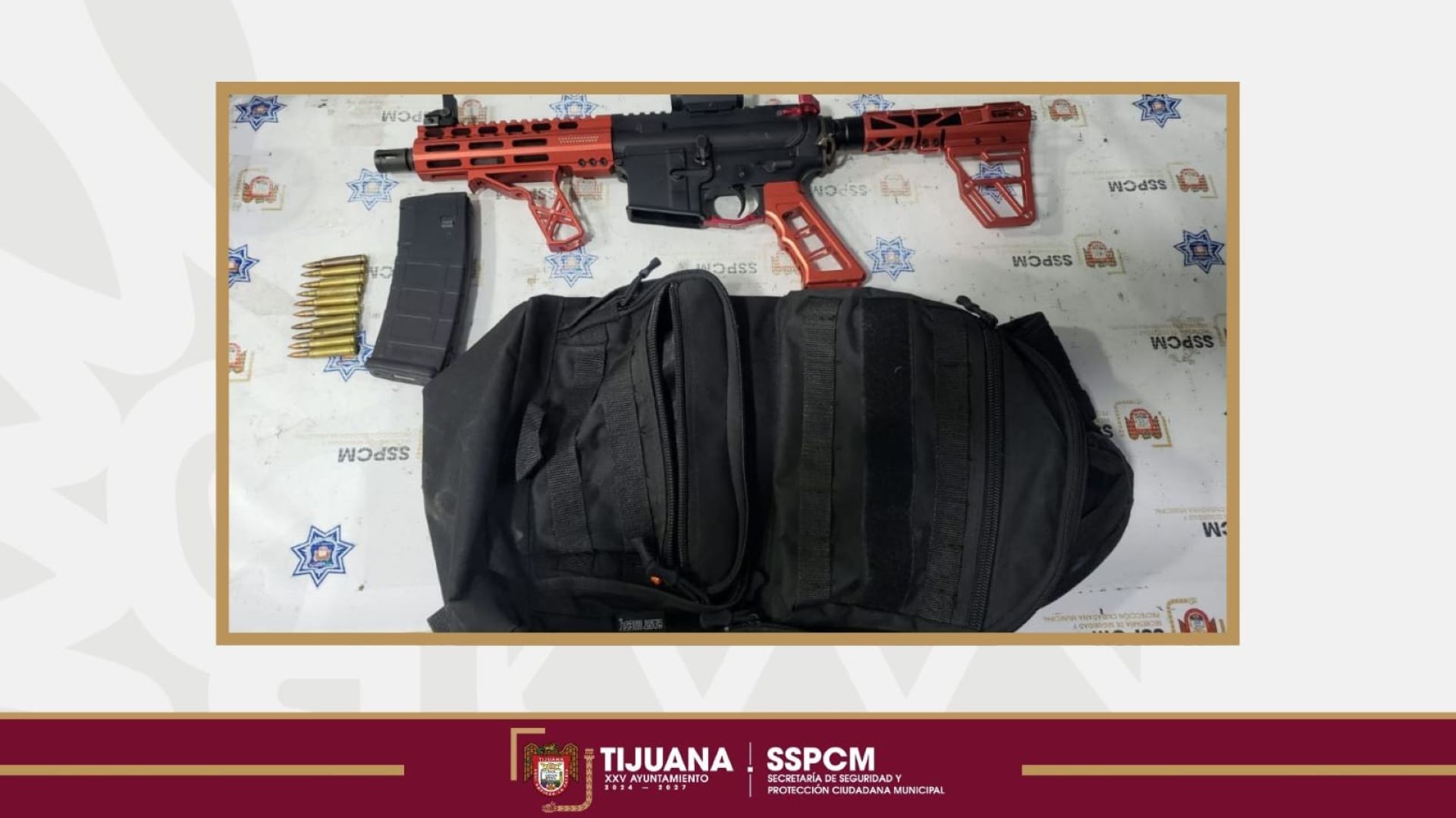 Detiene Policía Municipal a hombre armado y asegura fusil AR-15