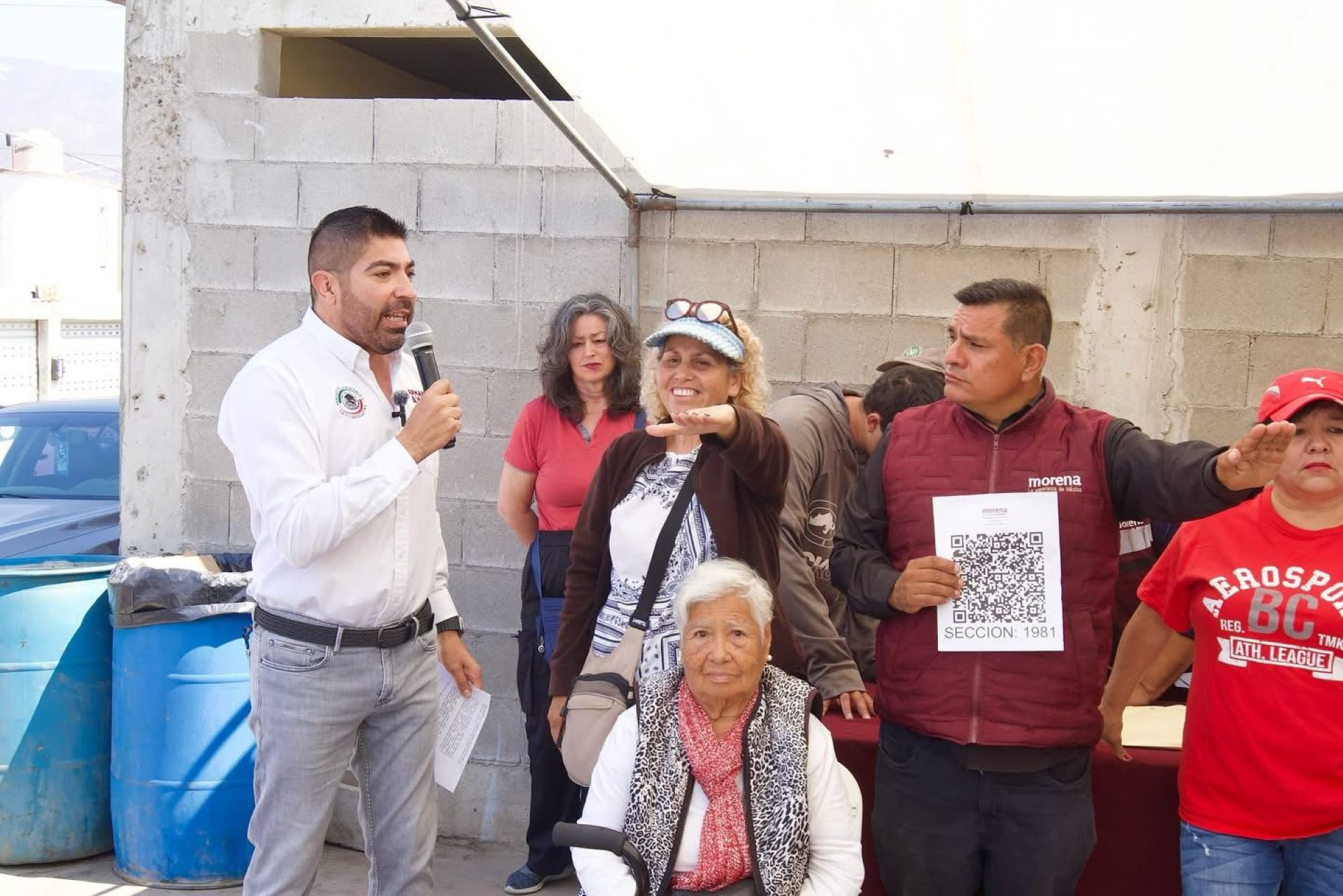 Trabaja Armando Ayala en la  organización  de Morena en BC