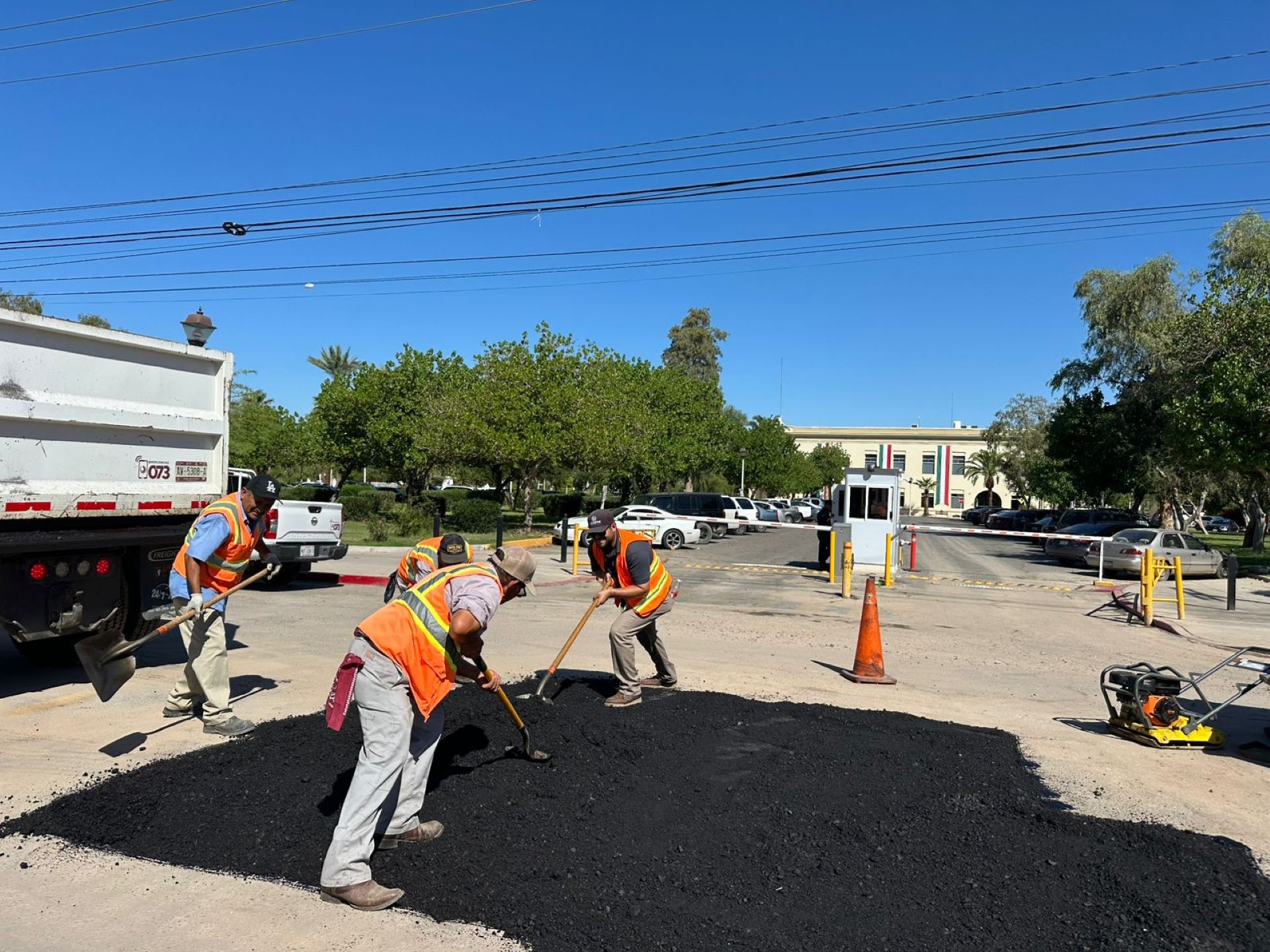 Concluyen trabajos de reencarpetado en calle Lerdo y F