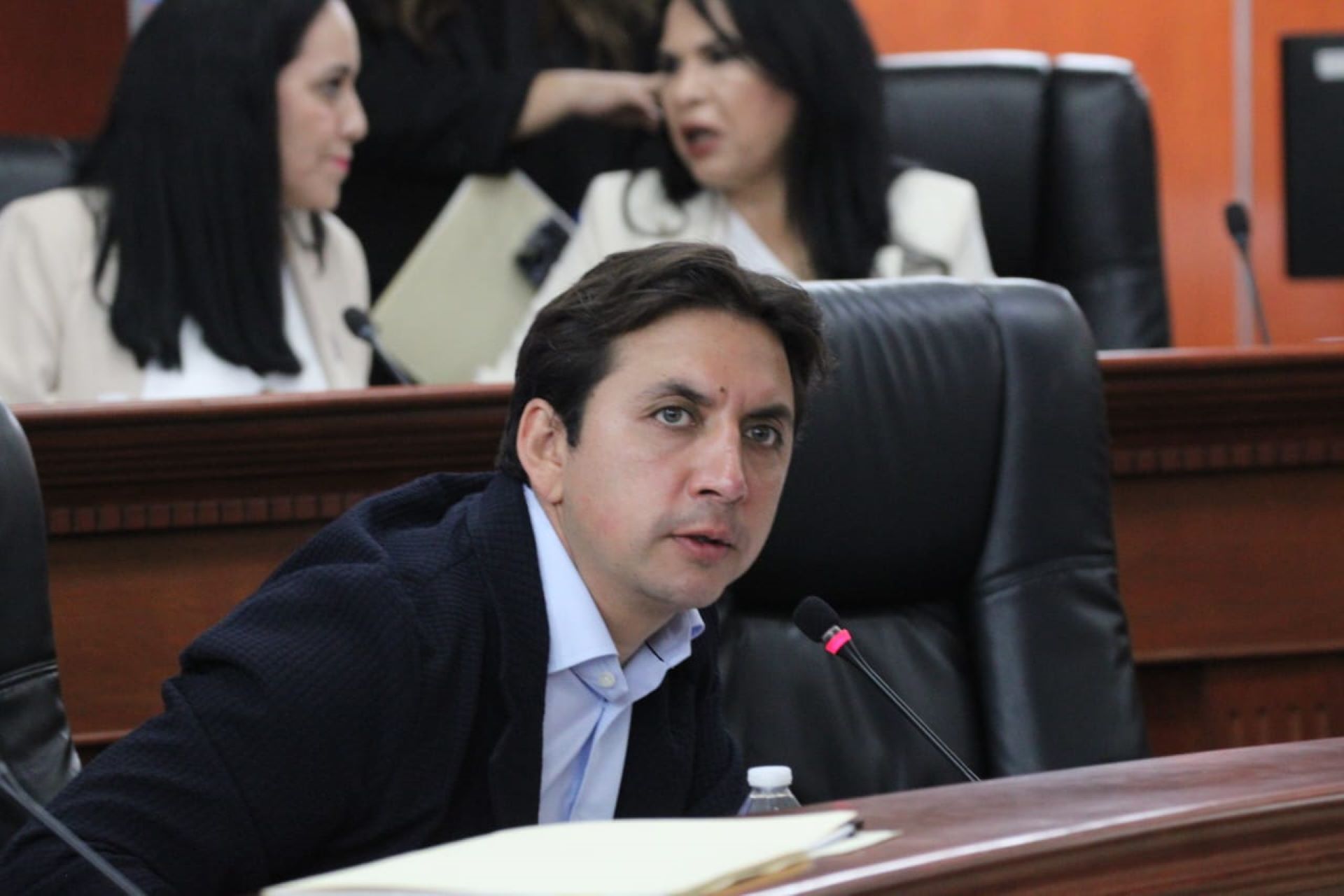 Proponen capacitaciones obligatorias en materia de perspectiva de género