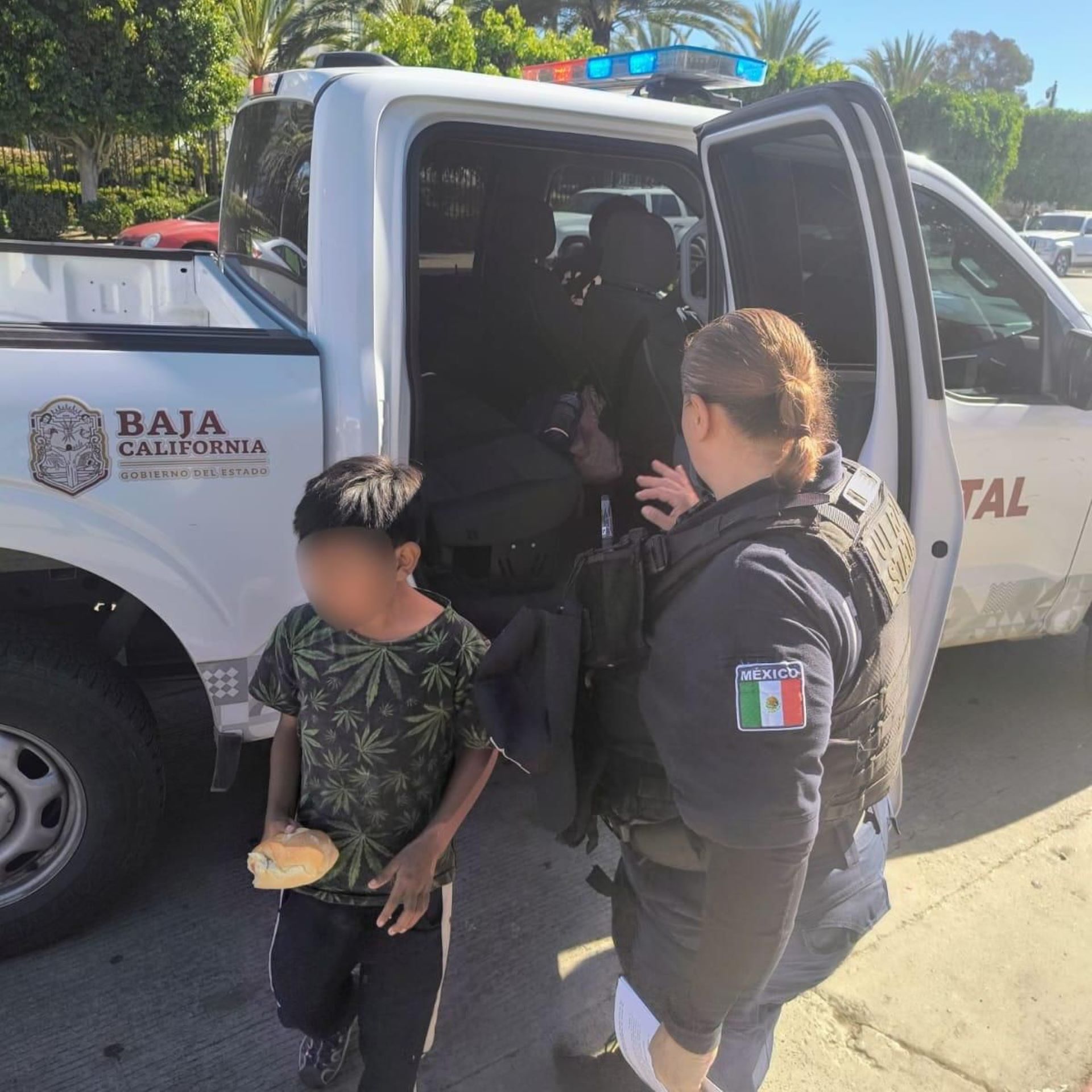 Escuadrón Violeta protege de inmediato a menor víctima de omisión de cuidados en Tijuana