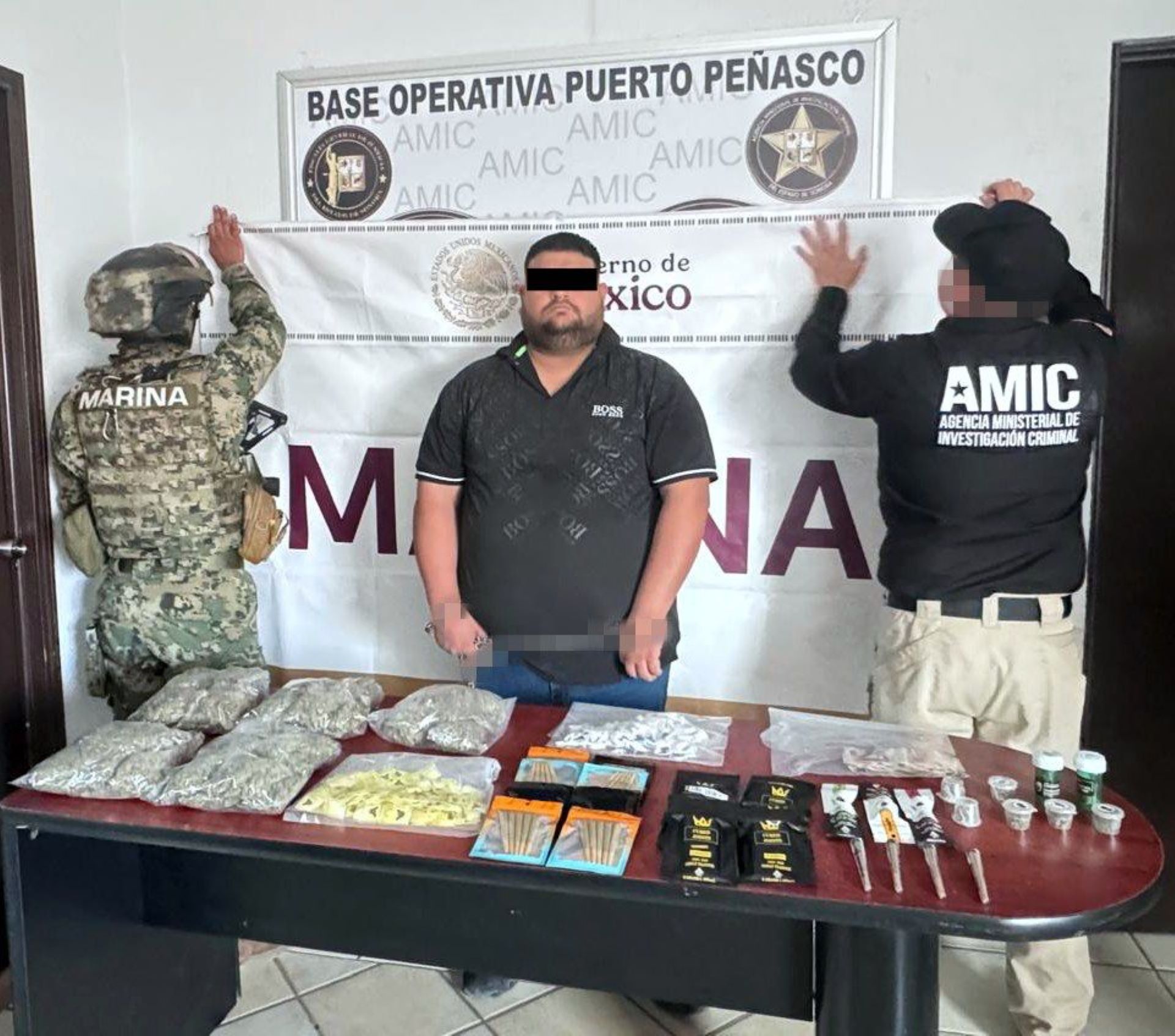 Capturan en Puerto Peñasco a sujeto con drogas y vehículo robado en Estados Unidos