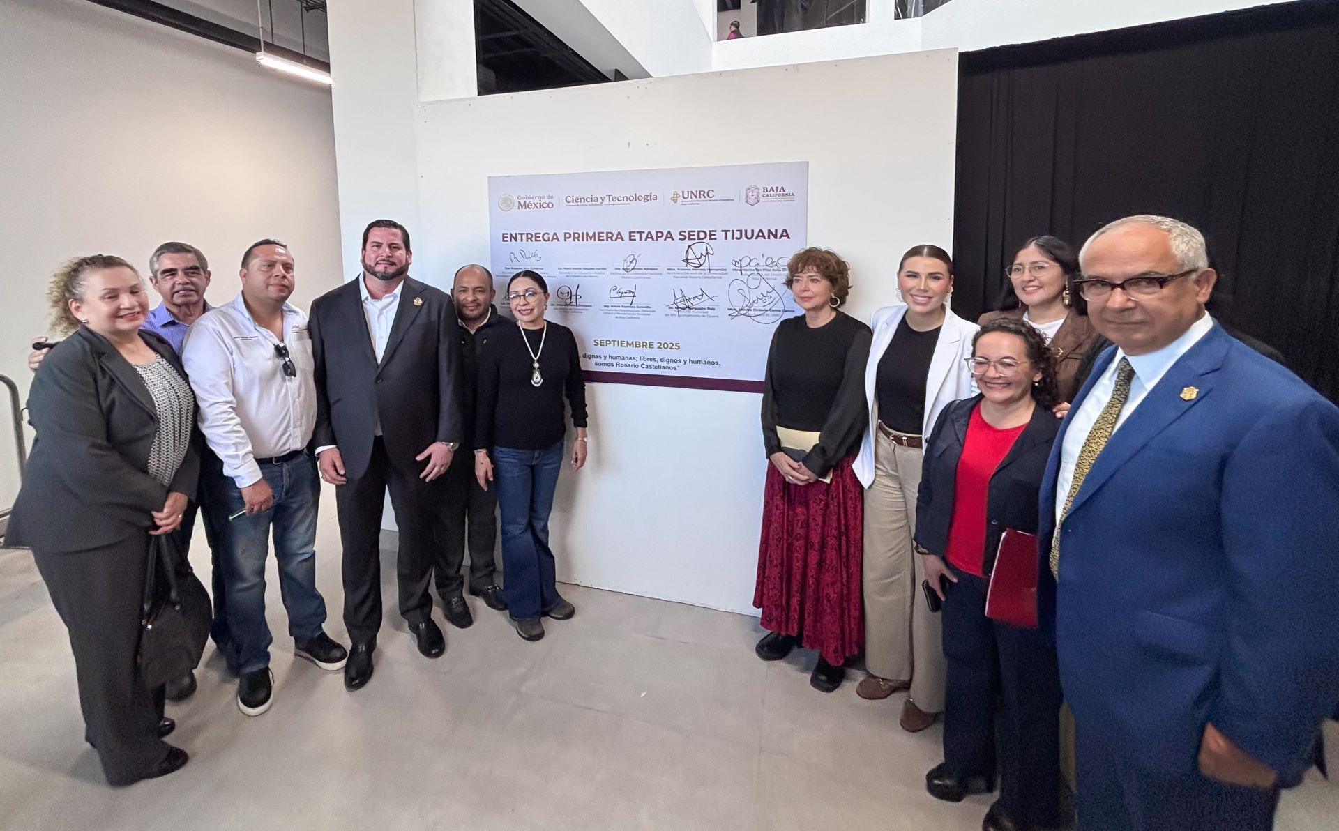 Asiste Ismael Burgueño a inauguración de la Universidad Nacional Rosario Castellanos