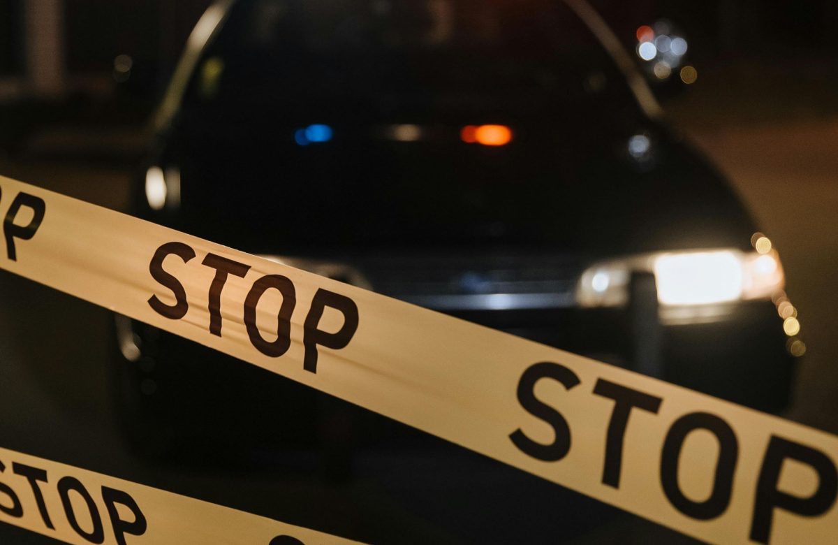 Asegura Policía Municipal arma de fuego de grueso calibre y vehículo abandonados en la colonia Rancho Las Flores