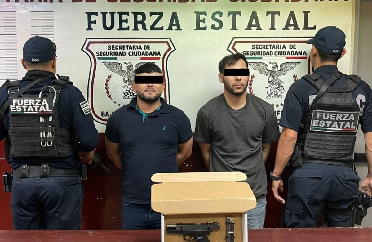 Detiene Fuerza Estatal a dos hombres en Mexicali; Les aseguran un arma de fuego abastecida con cartuchos útiles