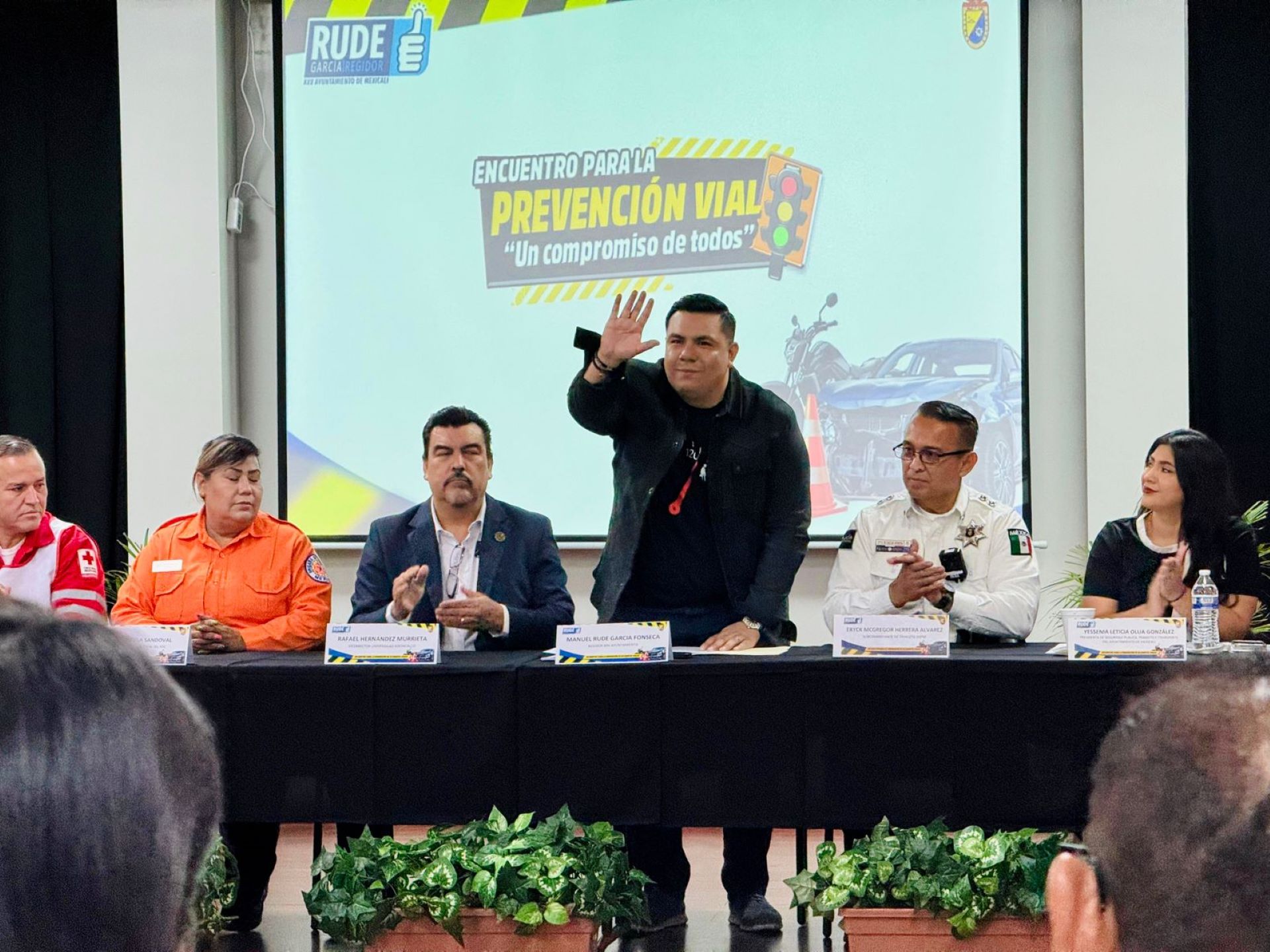 Regidor “Rude” García impulsa acciones contra los accidentes viales: realiza encuentro para la prevención vial