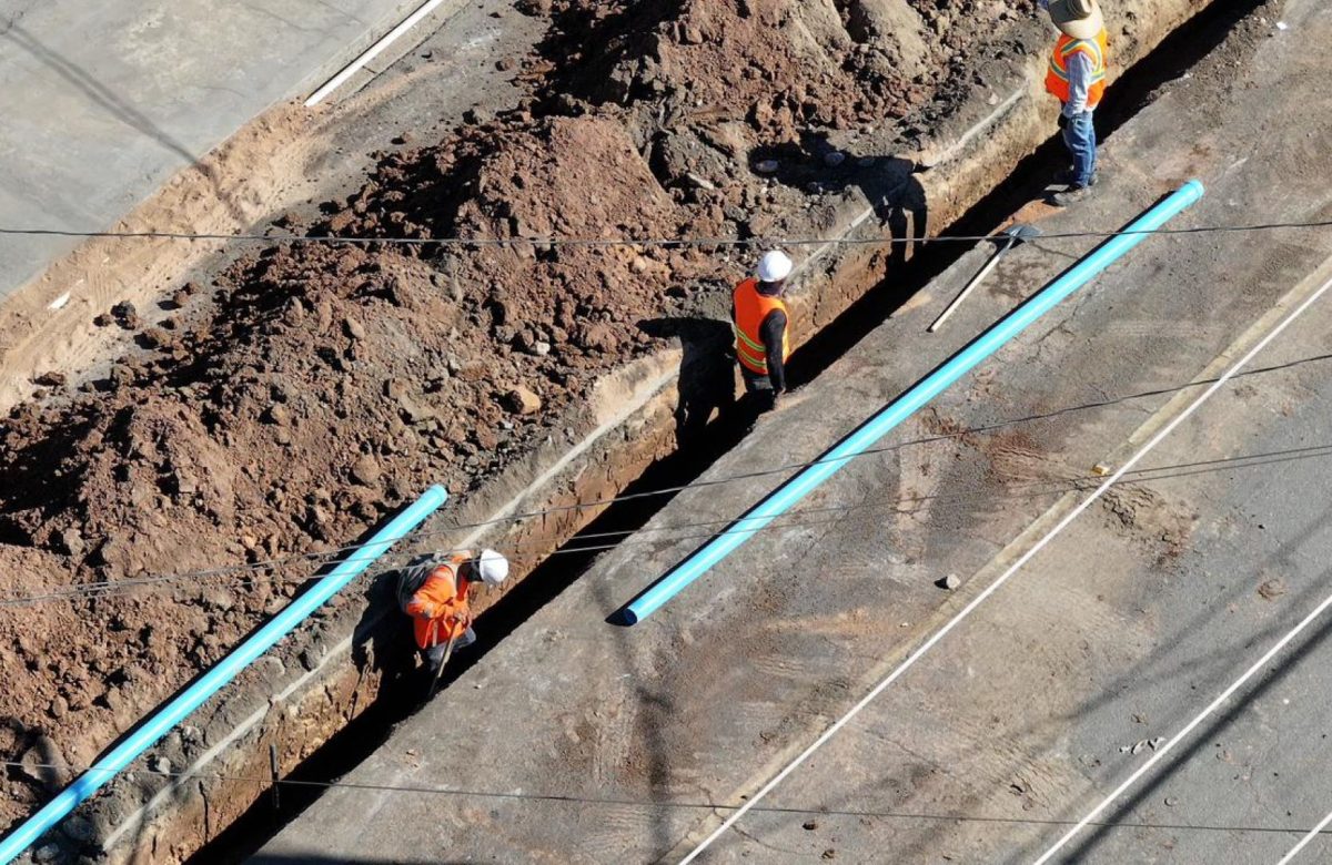 CESPM avanza con el reemplazo de línea de conducción en la colonia Conjunto Urbano Universitario
