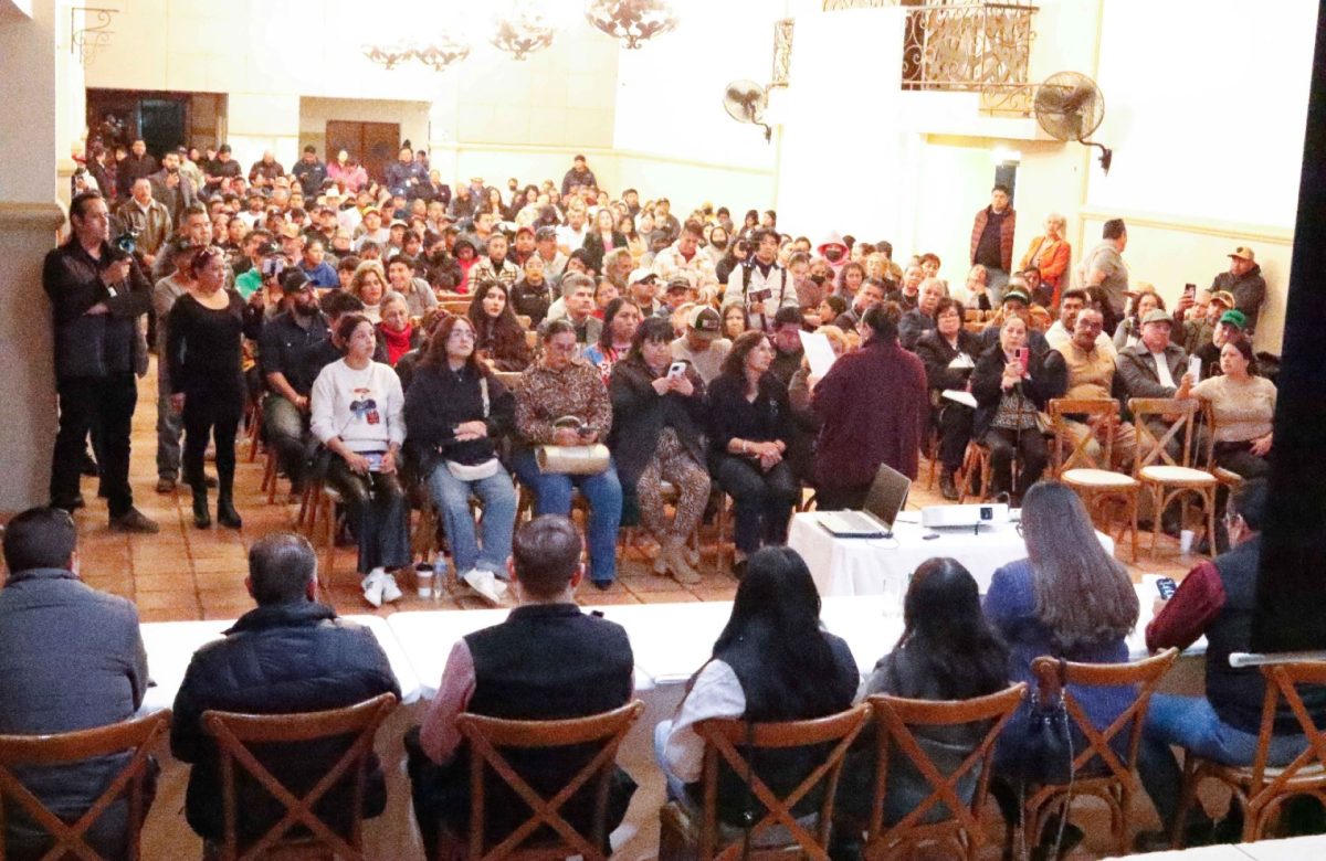 Participa Gobierno del Estado en mesa de trabajo con el congreso y autoridades de San Quintín para atender a la ciudadanía