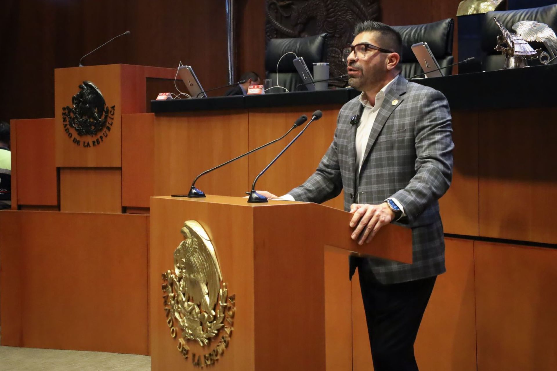 Presenta Armando Ayala iniciativa para combatir los “montadeudas” y propone proyectos de movilidad para BC