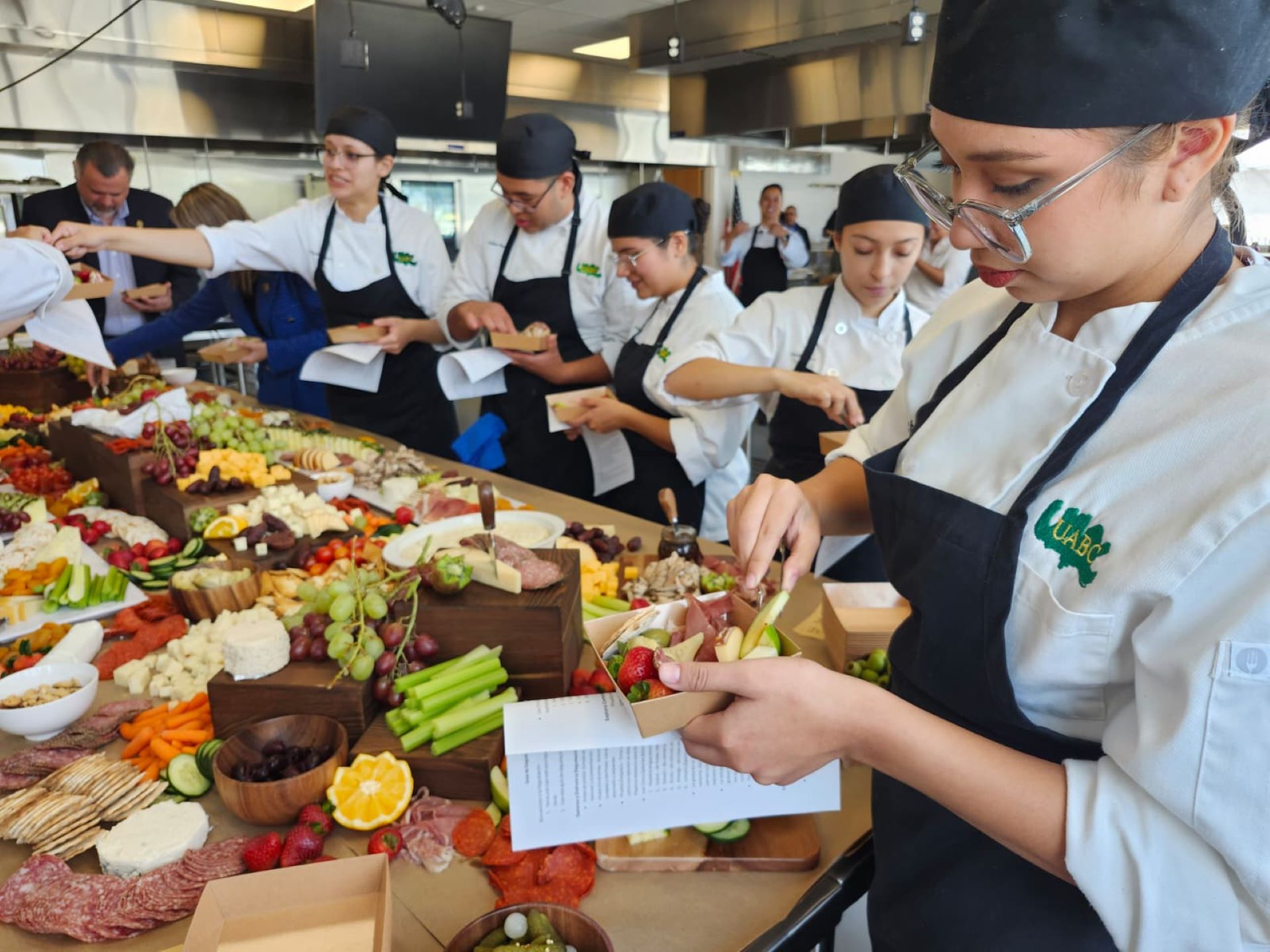 UABC impulsa agenda de cooperación binacional con Southwestern College