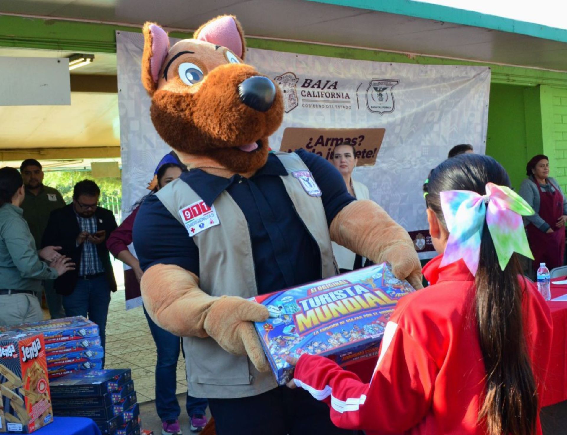 SSCBC exhorta a evitar regalar juguetes bélicos en festejos decembrinos