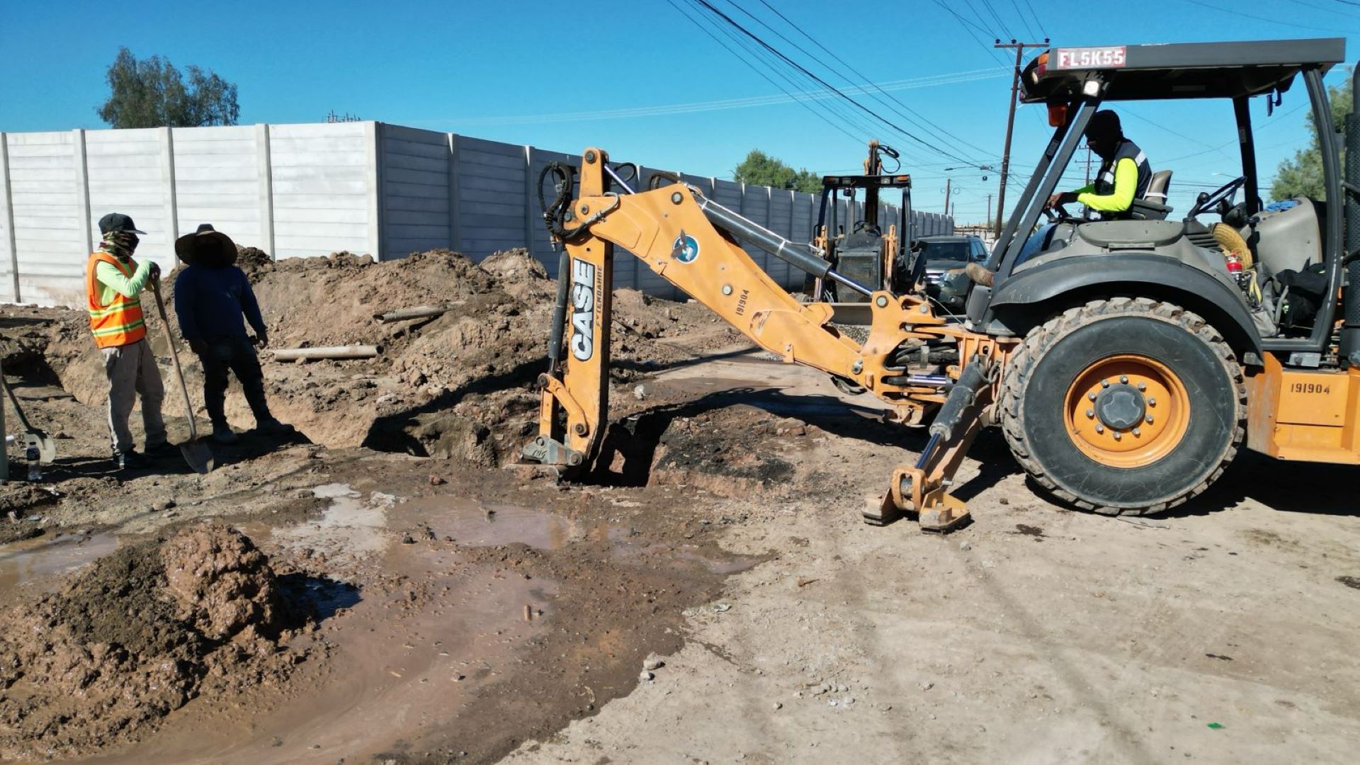 CESPM realiza reposición de tubería de alcantarillado pluvial en la colonia Esperanza