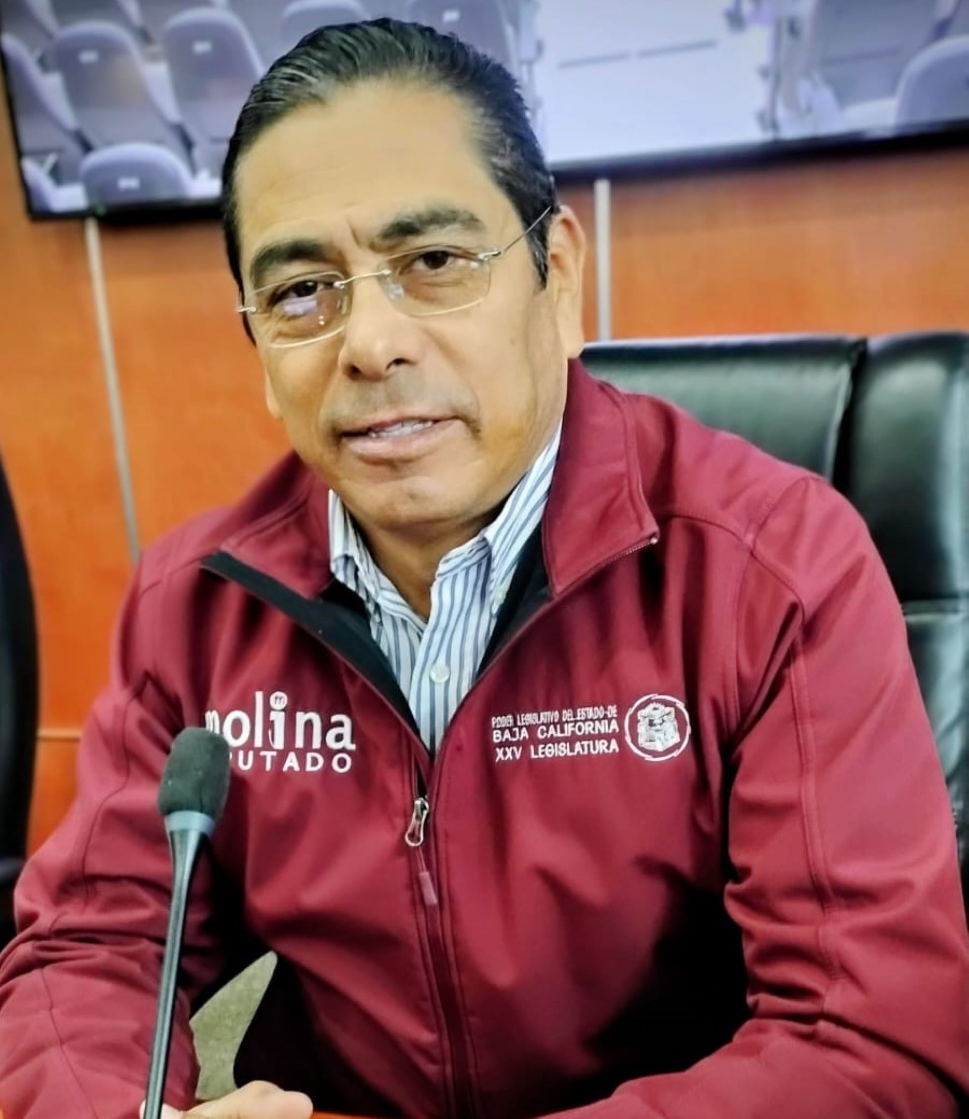 Diputado Mina García propone blindar la autonomía sindical en BC