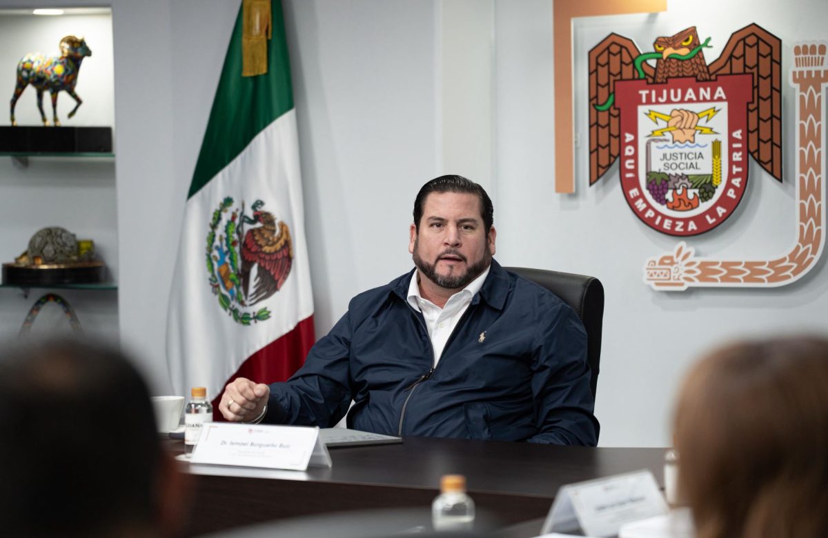 Se reúne Ismael Burgueño con secretaria de Turismo de BC y representantes de organismos empresariales para fortalecer la seguridad turística