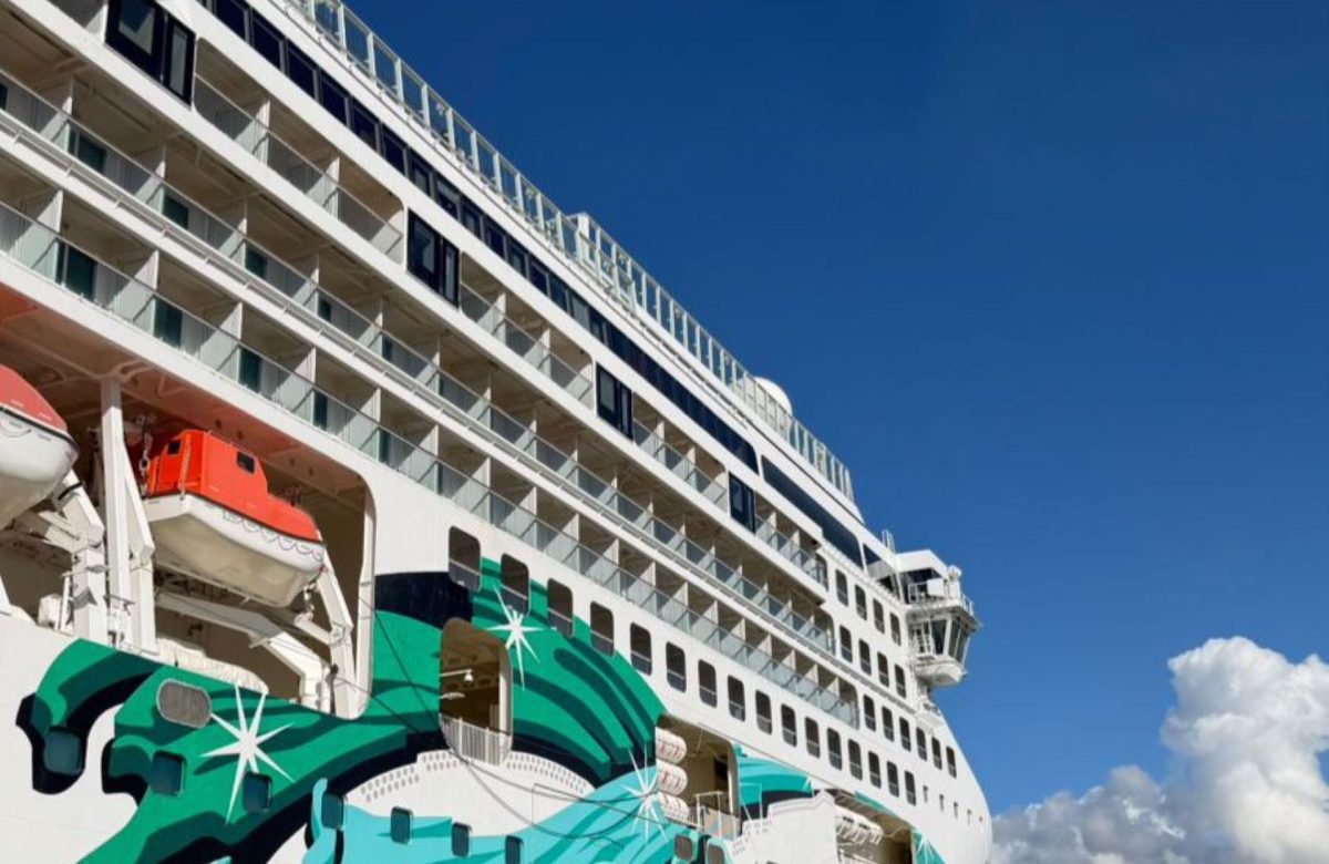 Destaca alcaldesa Claudia Agatón llegada del crucero Norwegian Jade a Ensenada