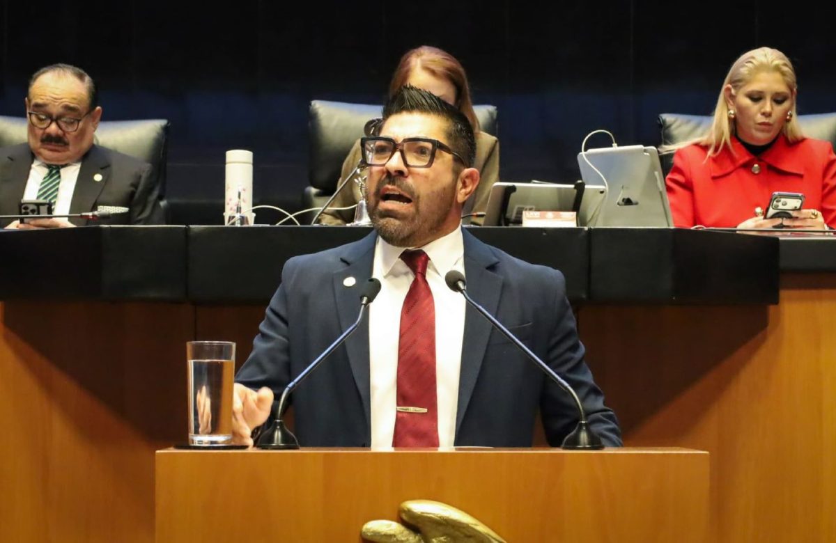 Exhorta Armando Ayala a reforzar mantenimiento carretero en BC