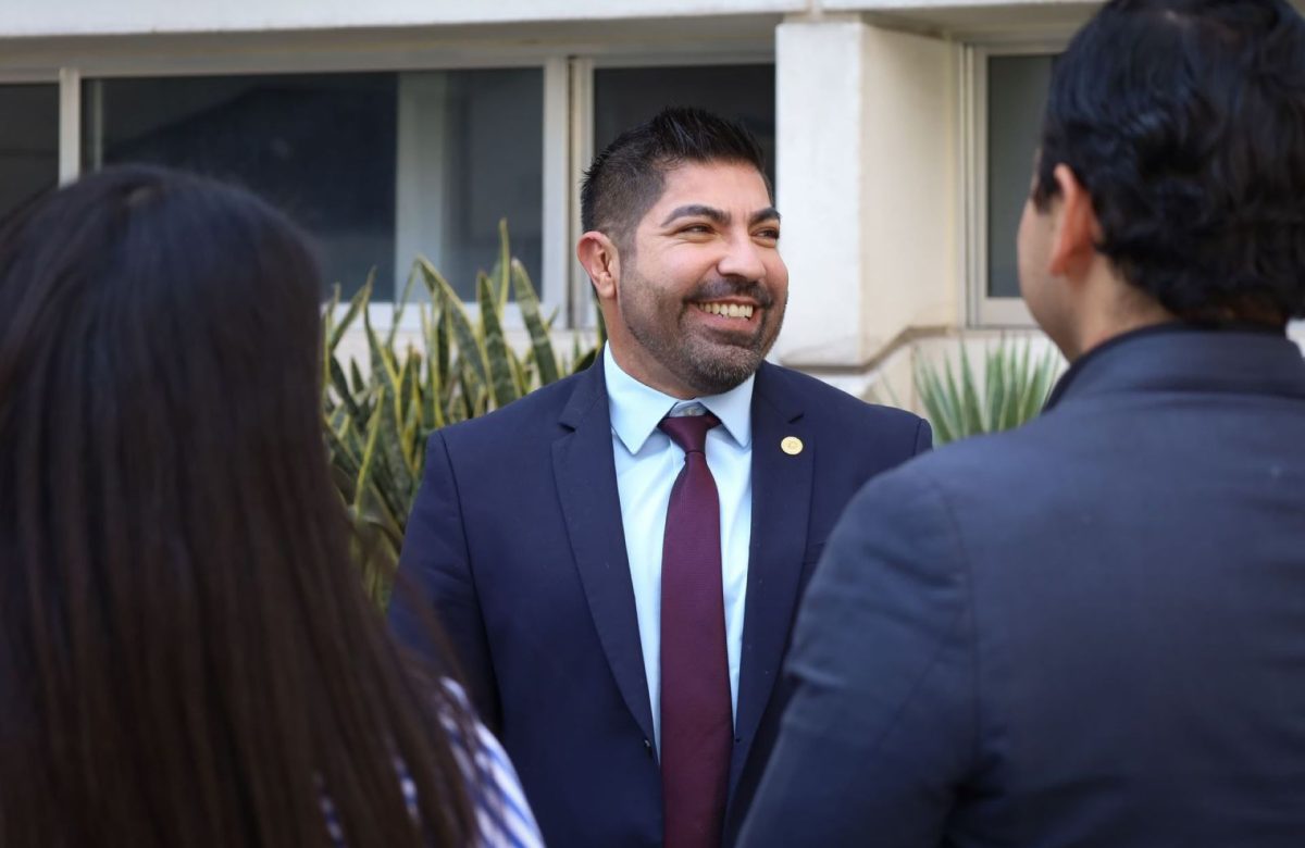 Destaca  Armando Ayala la estrategia nacional de vacunación impulsada por la presidenta Sheinbaum