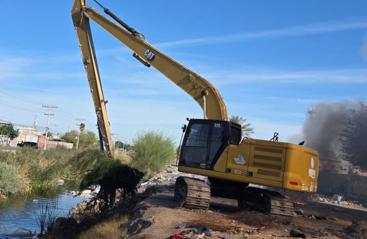 CESPM retira 560 toneladas de basura del dren Mexicali en la colonia Puerta del Sol