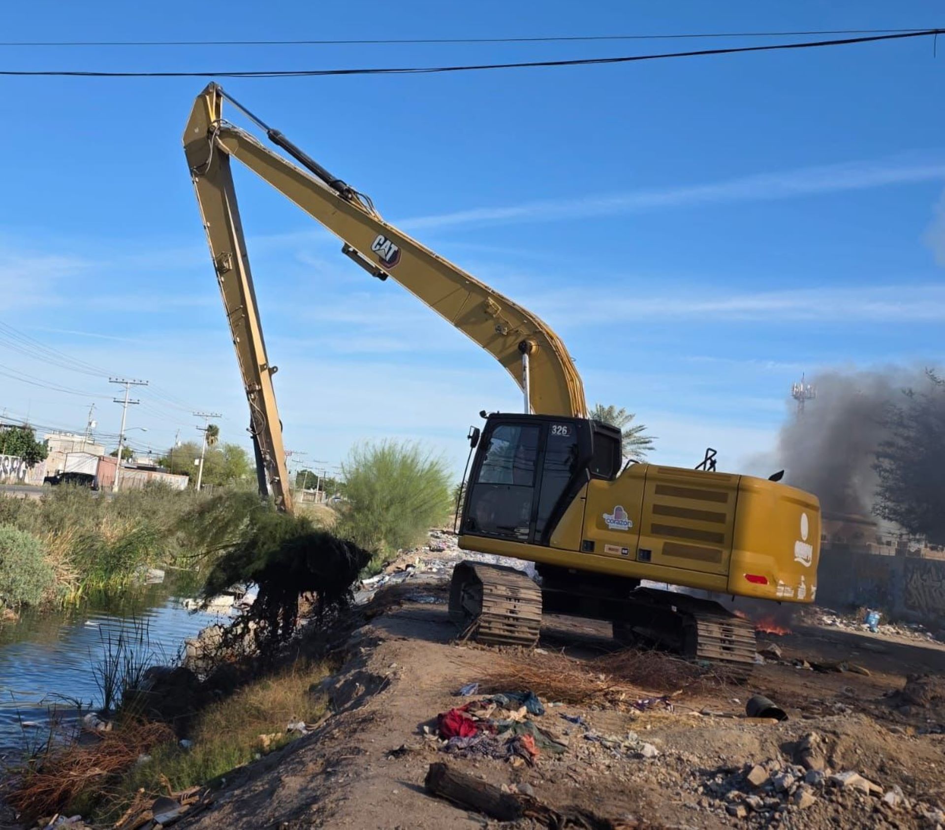 CESPM retira 560 toneladas de basura del dren Mexicali en la colonia Puerta del Sol