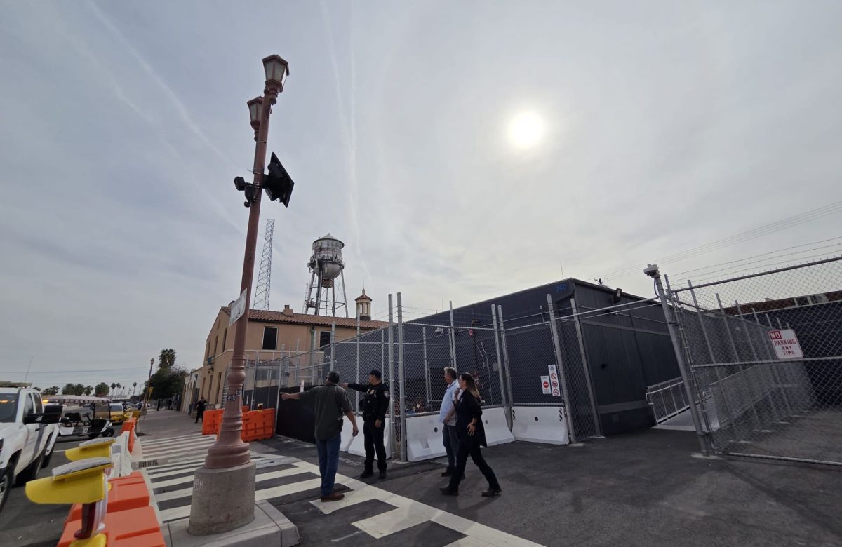 Abrió CBP acceso peatonal temporal en el puerto de entrada Calexico de zona Centro