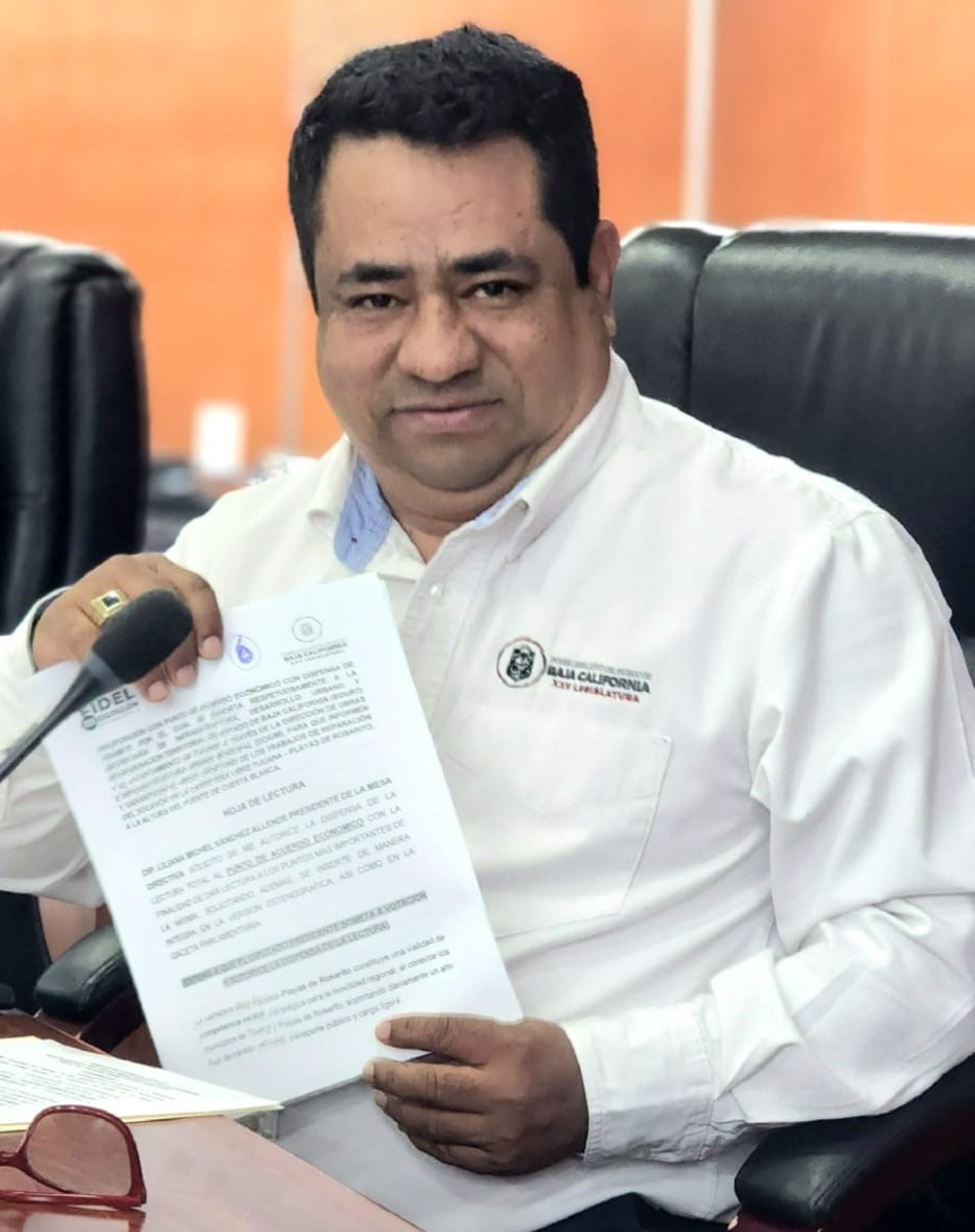 Exhorta Congreso de BC a autoridades a informar y garantizar reparación del socavón en Cuesta Blanca