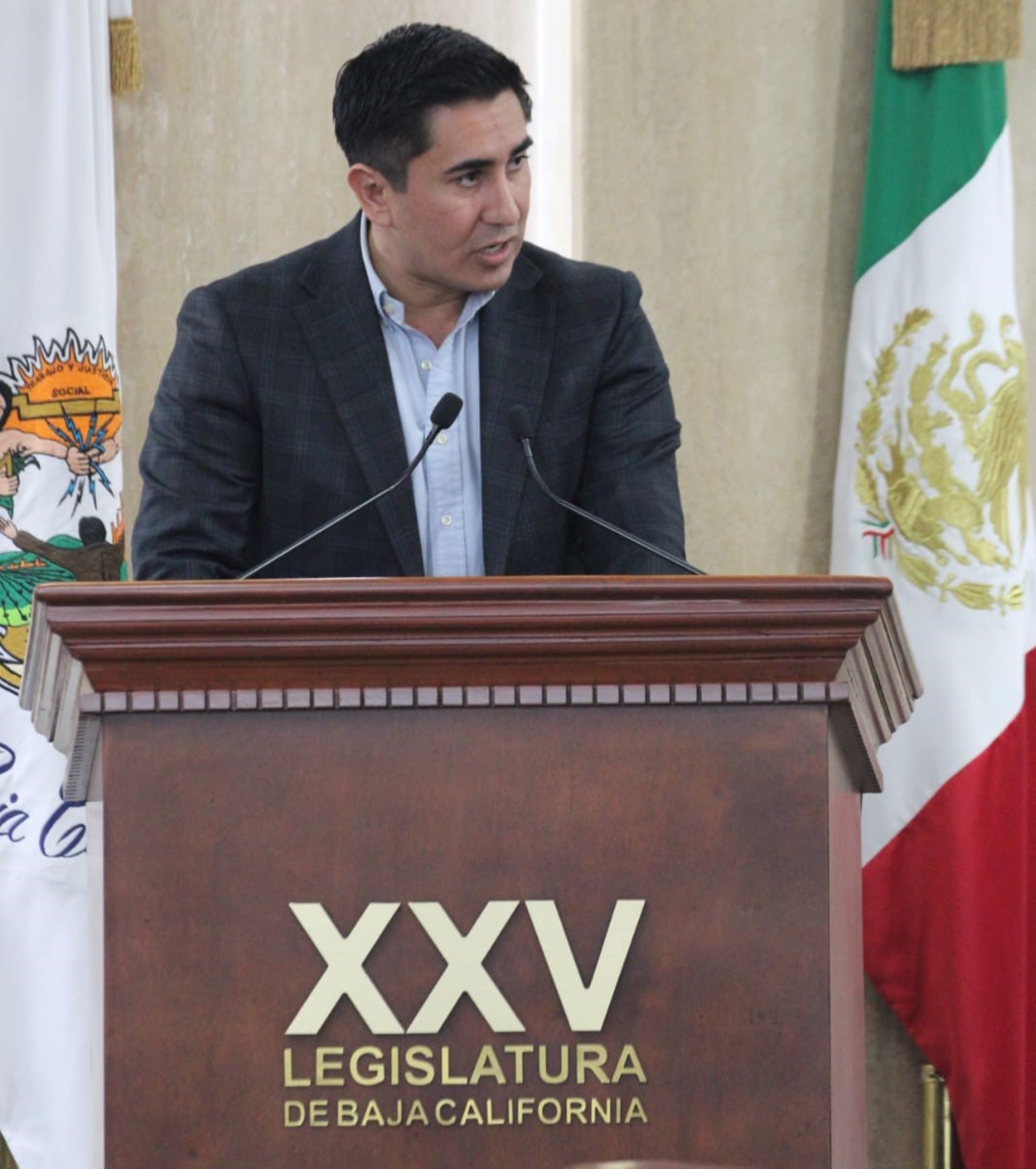 Dip. Diego Echevarría plantea tipificar como delito la posesión e ingreso de celulares en prisiones