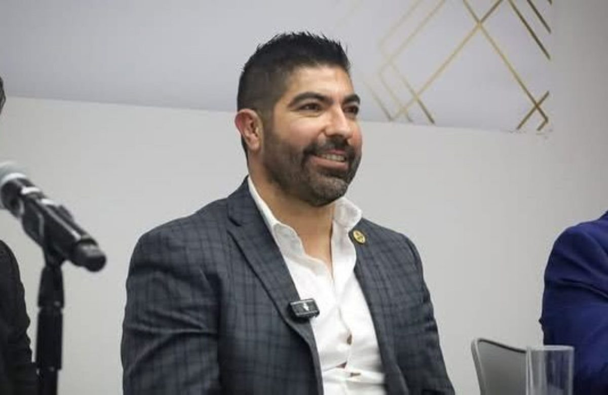 Destaca Armando Ayala la iniciativa para reducir pensiones millonarias