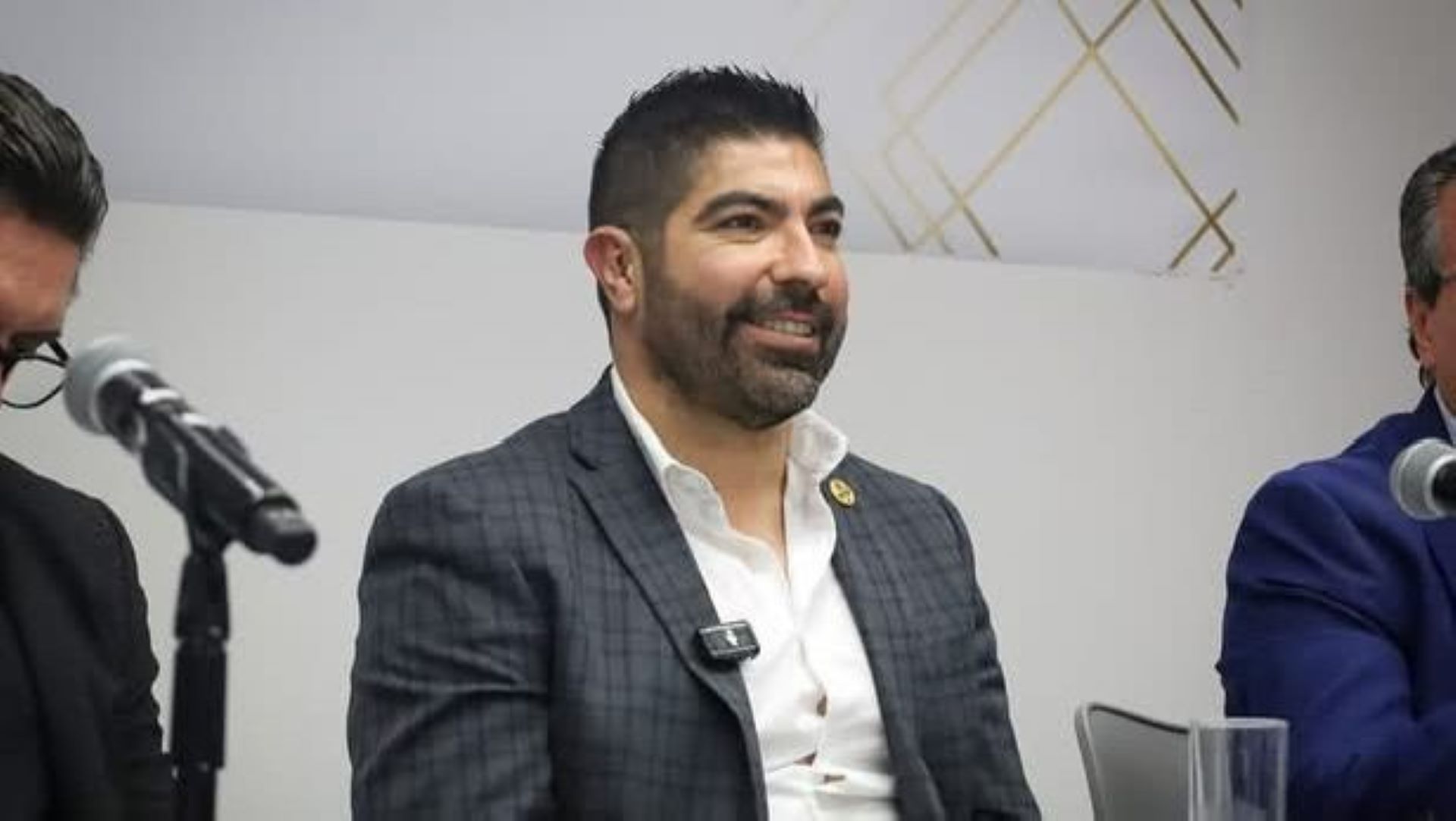 Destaca Armando Ayala la iniciativa para reducir pensiones millonarias