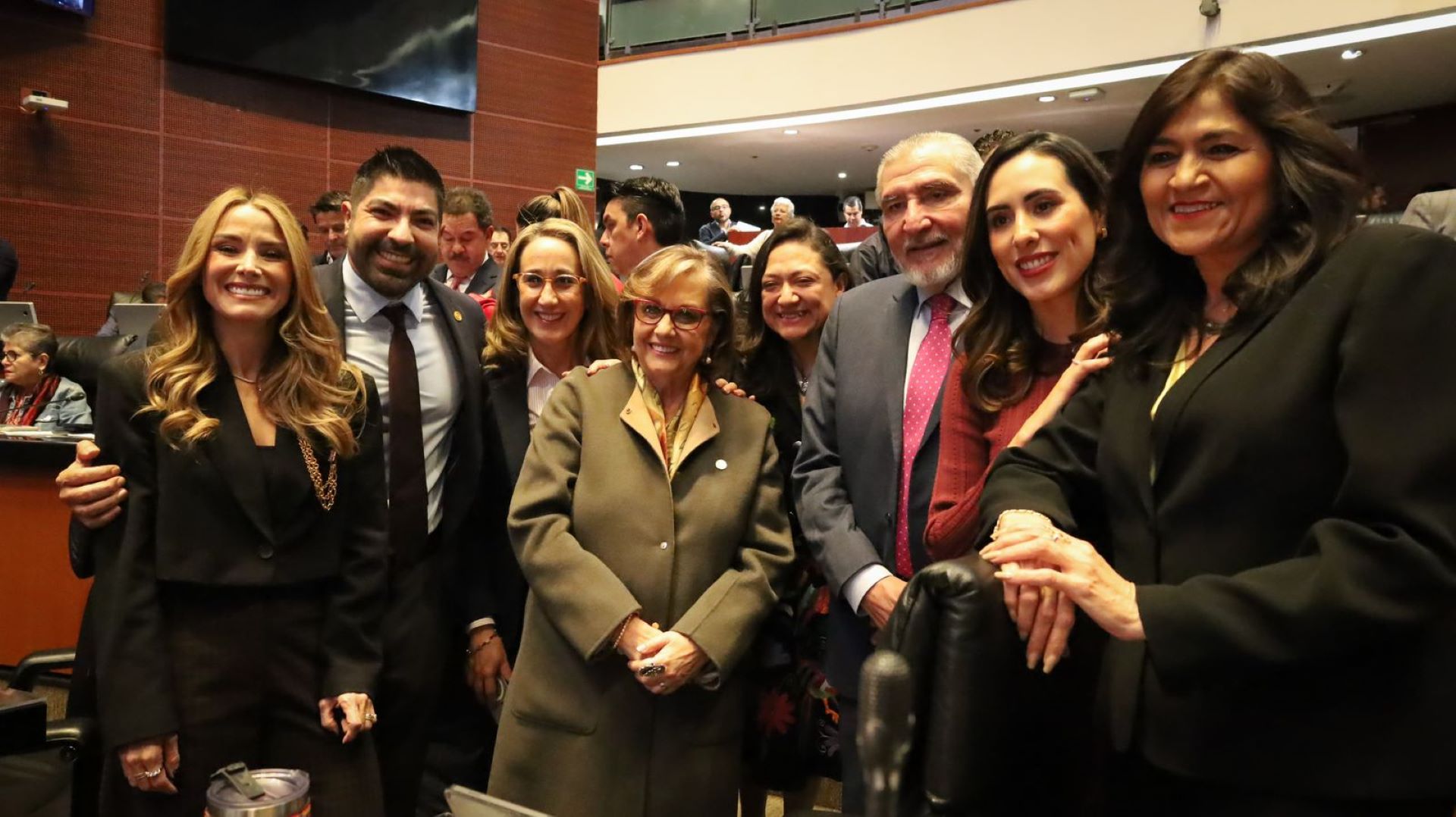 Celebra Armando Ayala aprobación en el Senado de histórica  reforma laboral