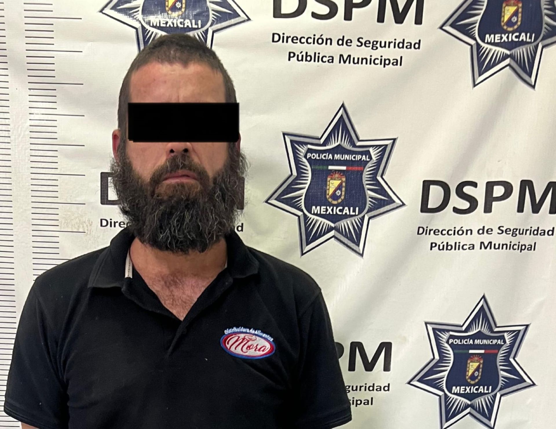 Policía Municipal detiene a un hombre en poder de un arma de fuego en Valle del Pedregal