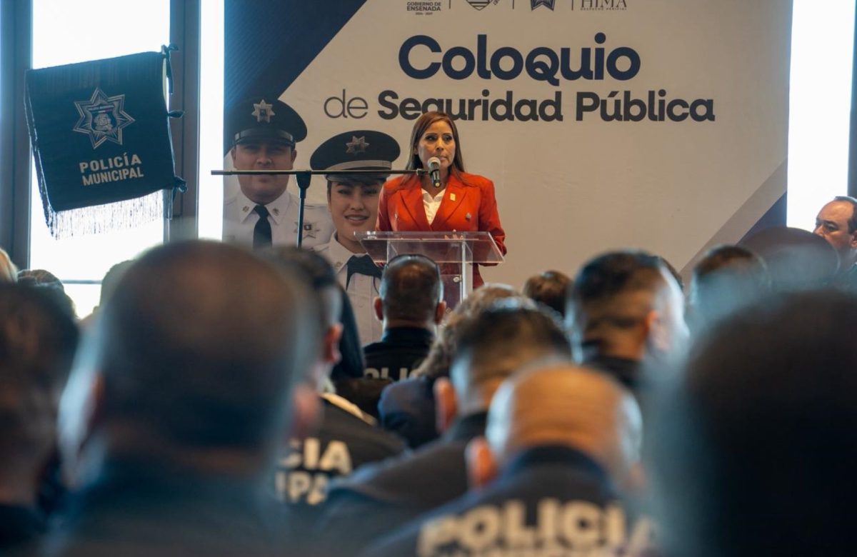 Fortalece Gobierno de Ensenada profesionalización policial con coloquio de seguridad pública