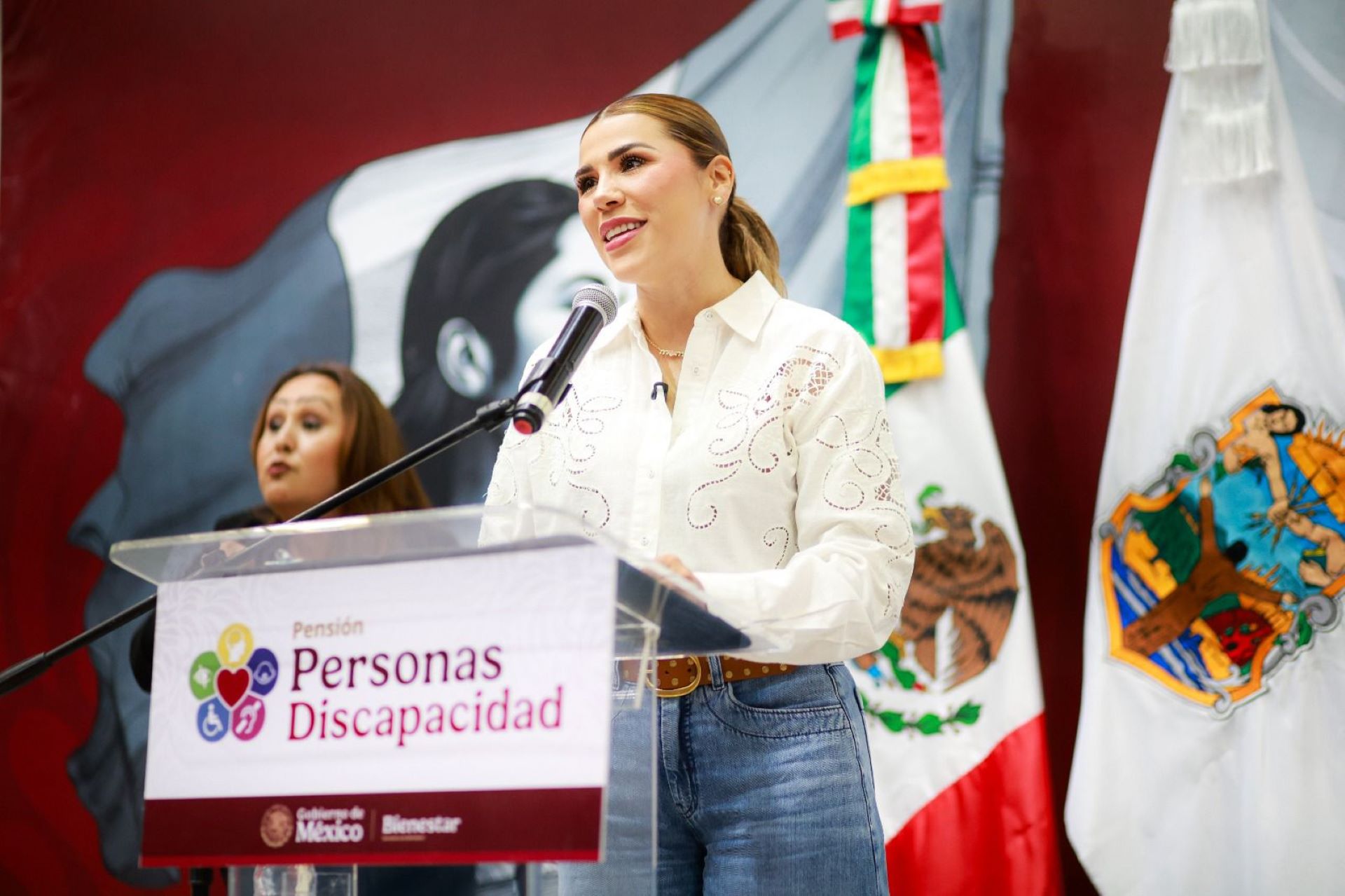 Invita gobernadora Marina del Pilar a registrarse en programa de pensión para personas con discapacidad