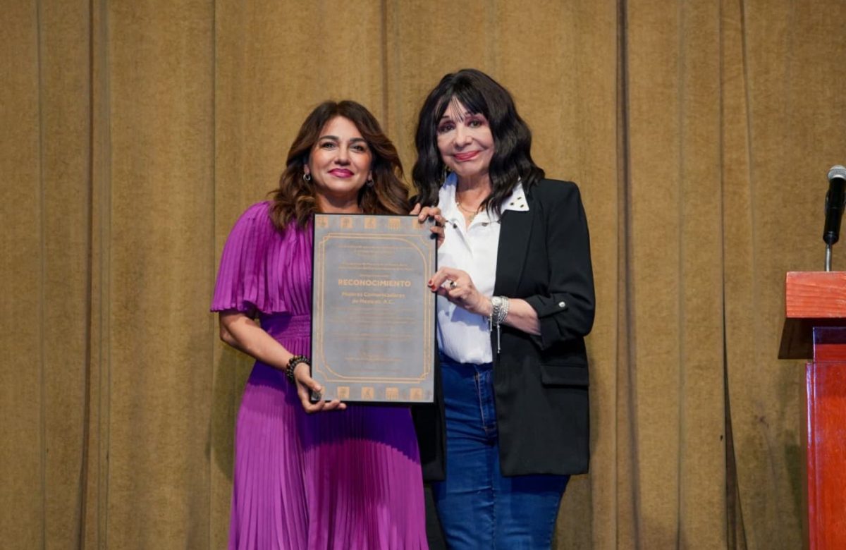 Norma Bustamante reconoce a organizaciones y asociaciones dedicadas al bienestar de la mujer