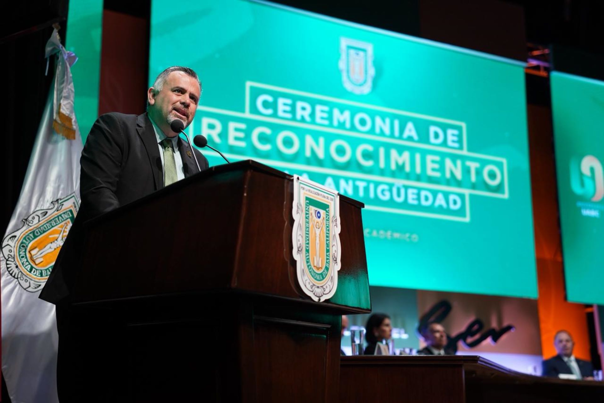 Trayectorias docentes que transforman vidas, reconocidas por la UABC