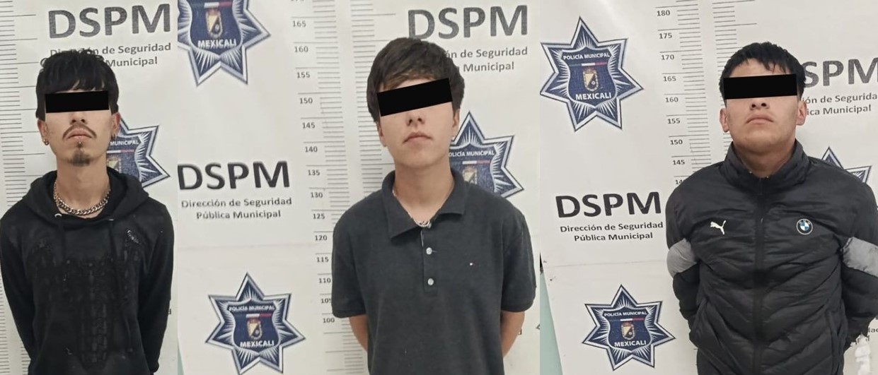 Policía Municipal de Mexicali detiene a tres personas y asegura un arma de fuego