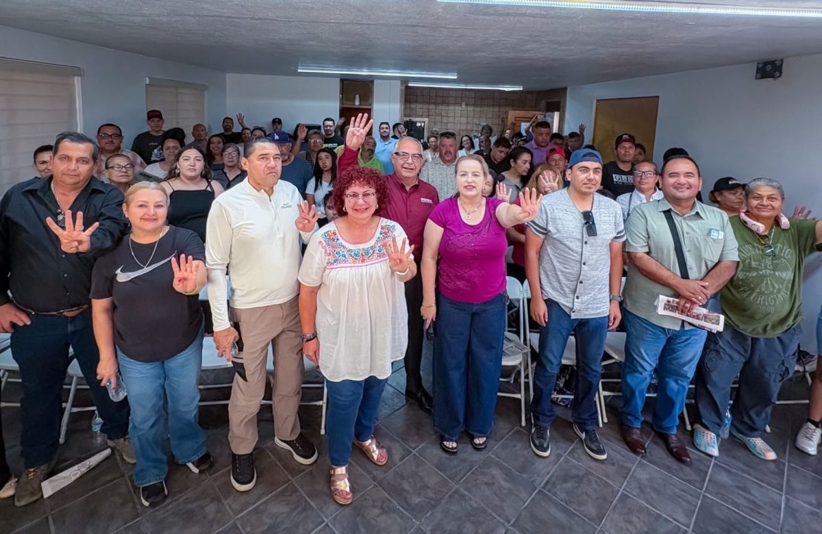 Se reúne Alfredo Álvarez con militancia tecatense en asamblea informativa