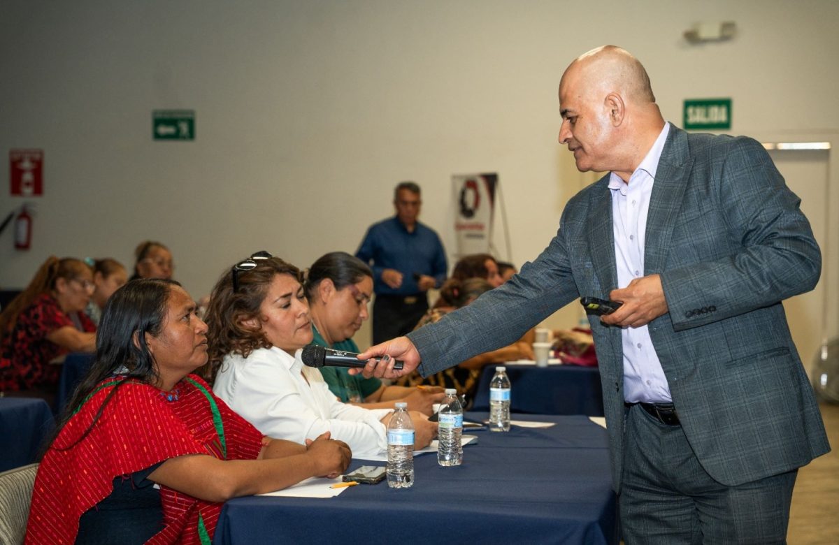 Promueve Gobierno de Ensenada capacitación sobre Profesionalización del Negocio Artesanal