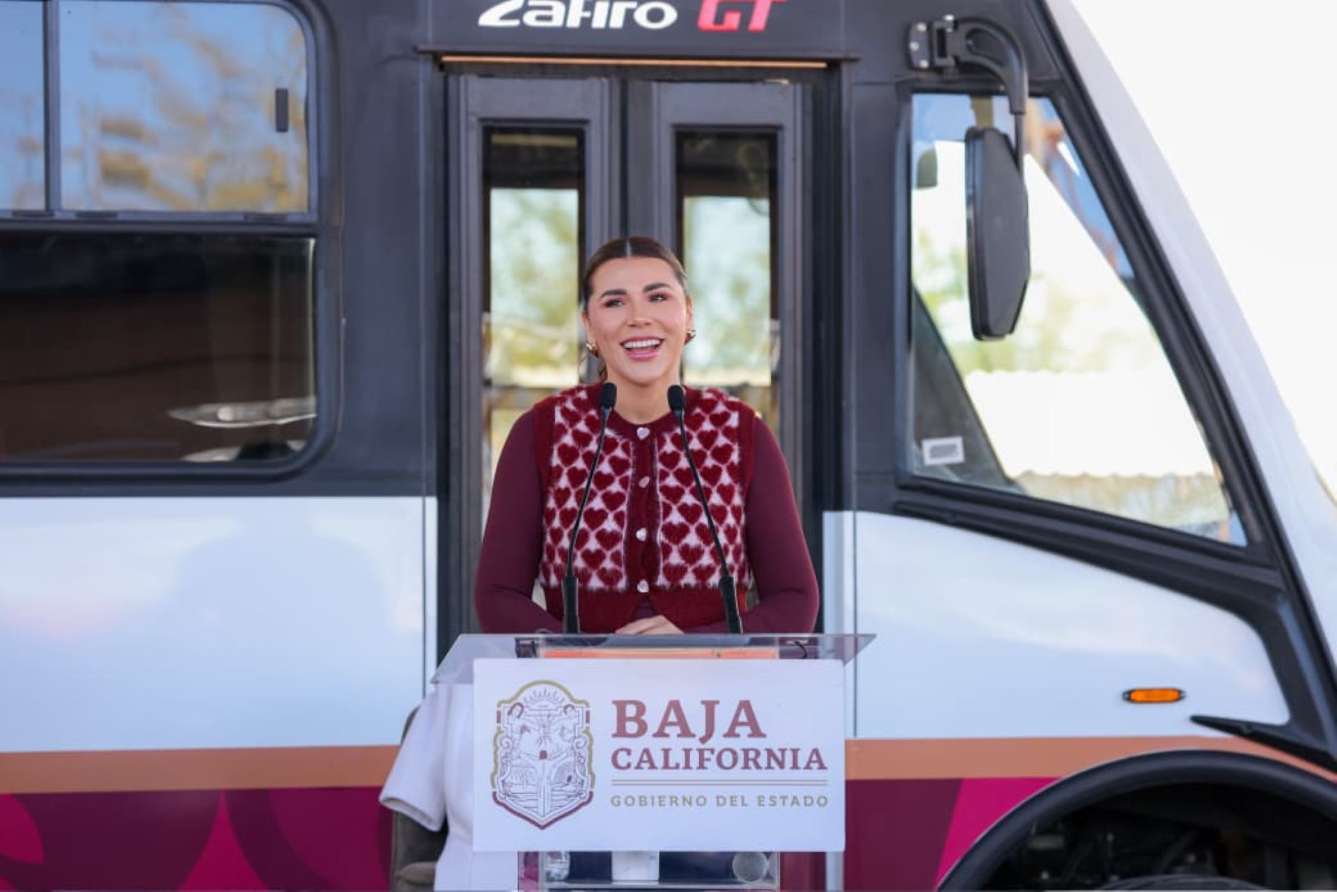 Abre Gobierno de Baja California convocatoria del Comunder: Transporte Gratuito para Estudiantes